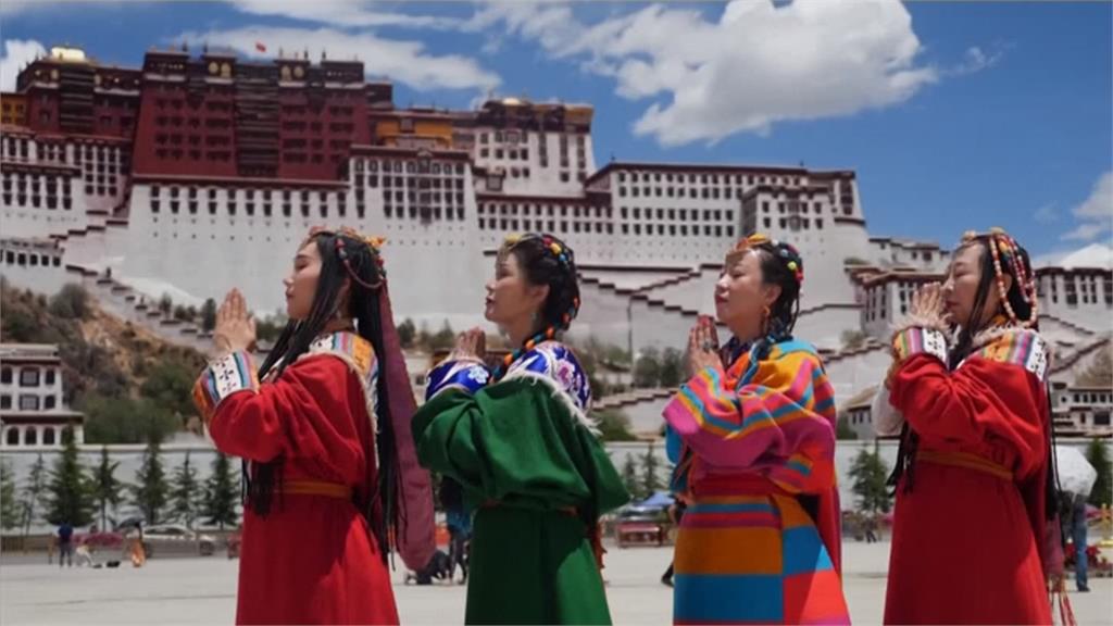 疫情影響出不了國　中國民眾改玩西藏「偽出國」