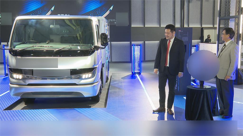日系大廠展示「氫燃料電池」 商用車300公里純電續航距離 開創新能源領域！