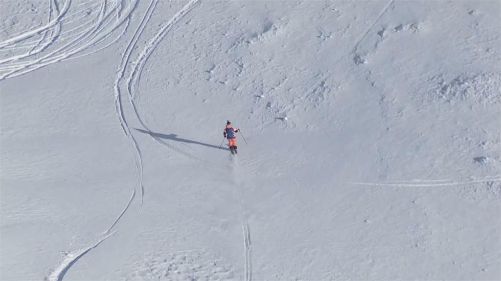 無固定比賽路線 高山自由滑雪挑戰大自然