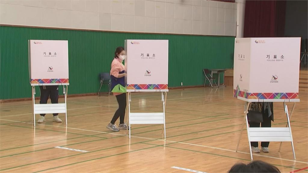 首爾、釜山市長補選   執政黨候選人民調落後20%！