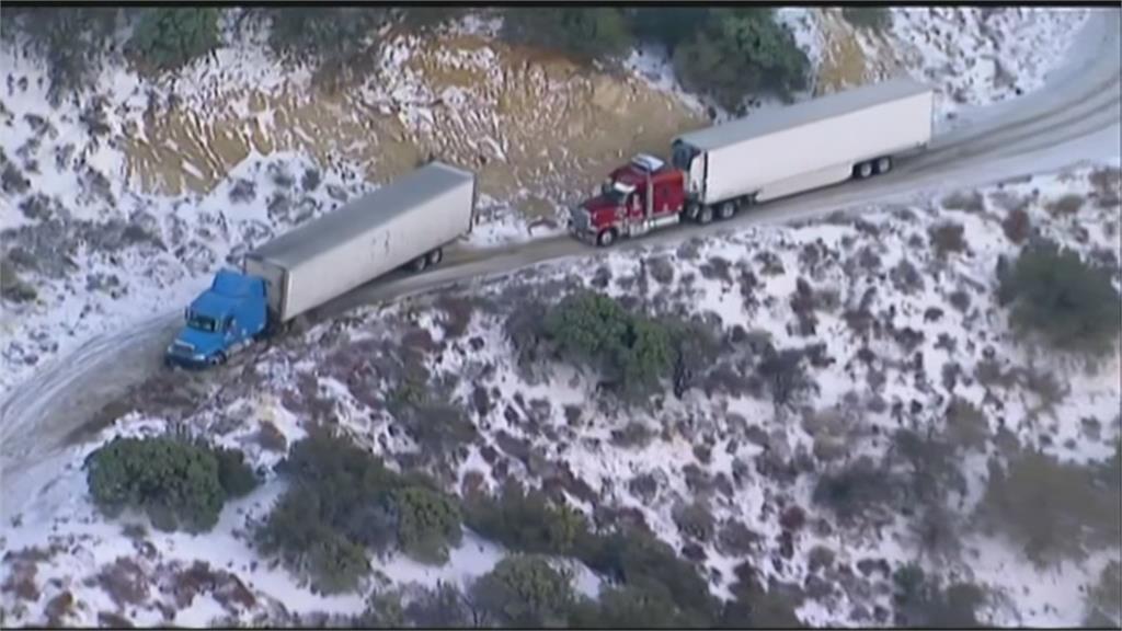 暴雪釀災！科羅拉多州17車連環撞 阿拉巴馬州龍捲風襲擊1死30傷