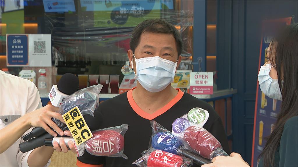 疫情衝擊求生存! 經營16年旅行社轉行加盟茶飲店