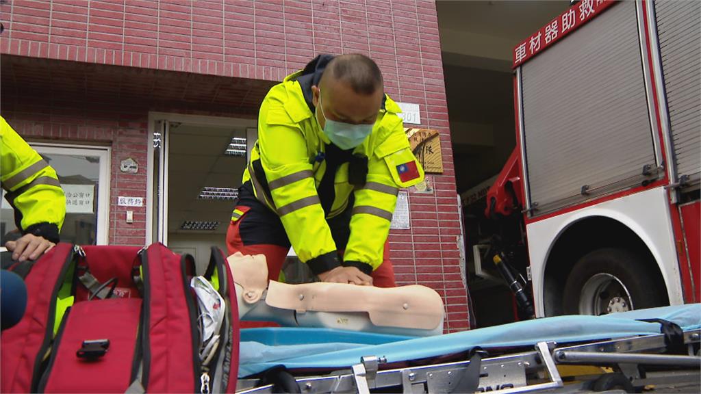 9歲女童校外參訪突昏迷 高中校護、救護員接力CPR救命