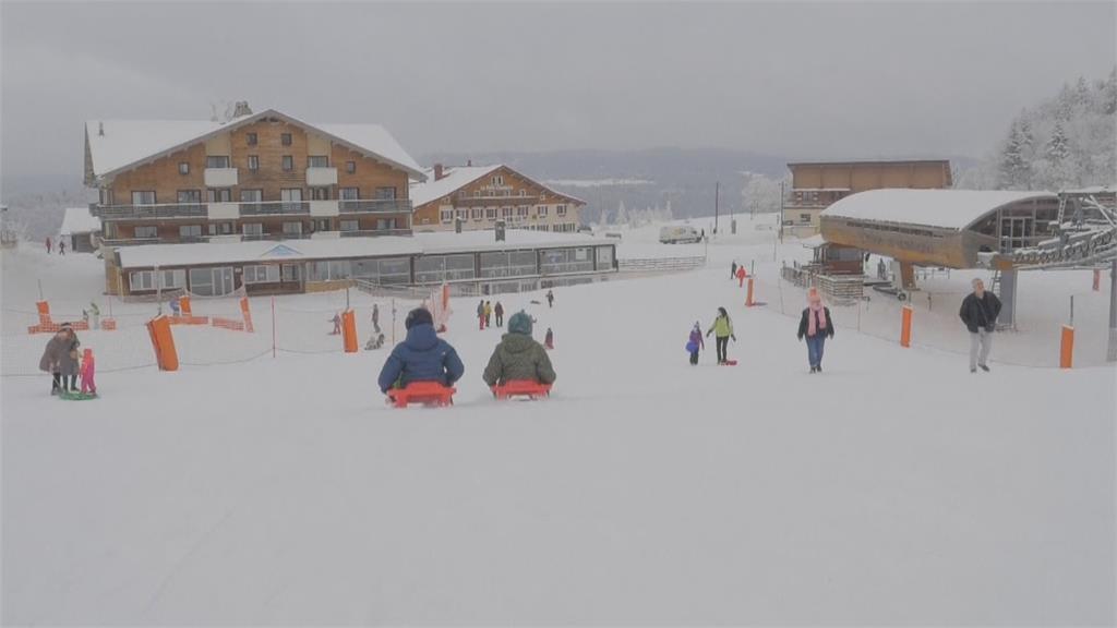歐洲雪場纜車關閉 越野滑雪人數大幅上揚