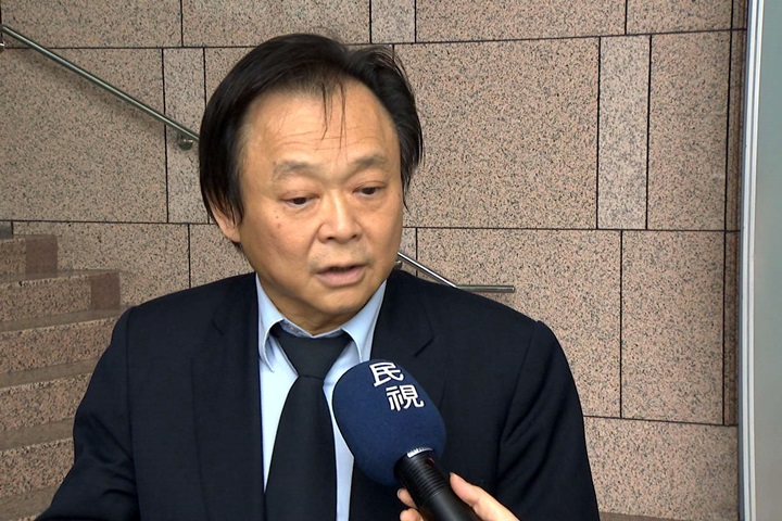 王世堅