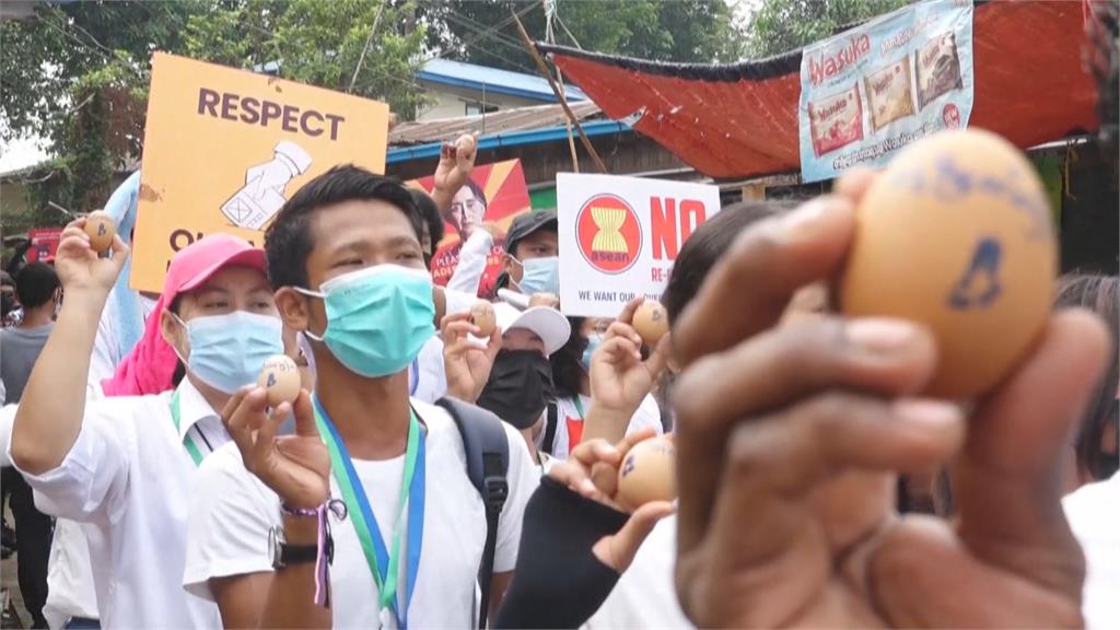 緬甸鎮壓已逾550死 民眾畫復活節彩蛋抗議