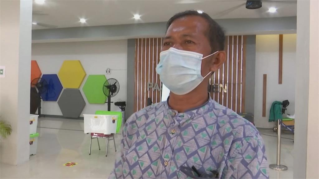不測酒駕測武肺！ 印尼車站啟用「吹氣檢測法」