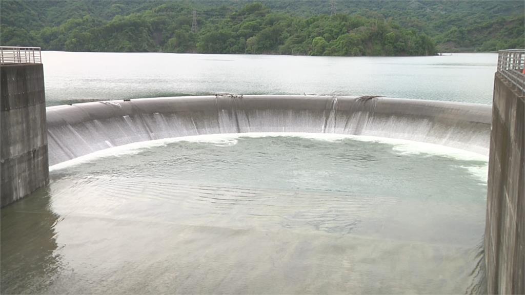 久違湖光山色美景回來了！湖山水庫蓄水量達100％