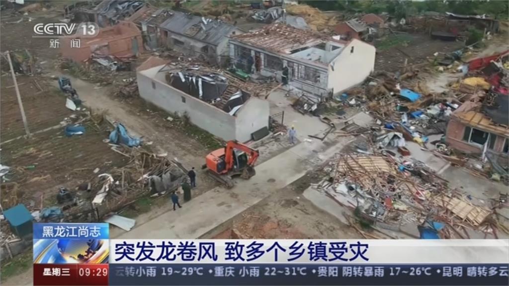 龍捲風襲擊黑龍江　村民急逃室內避難