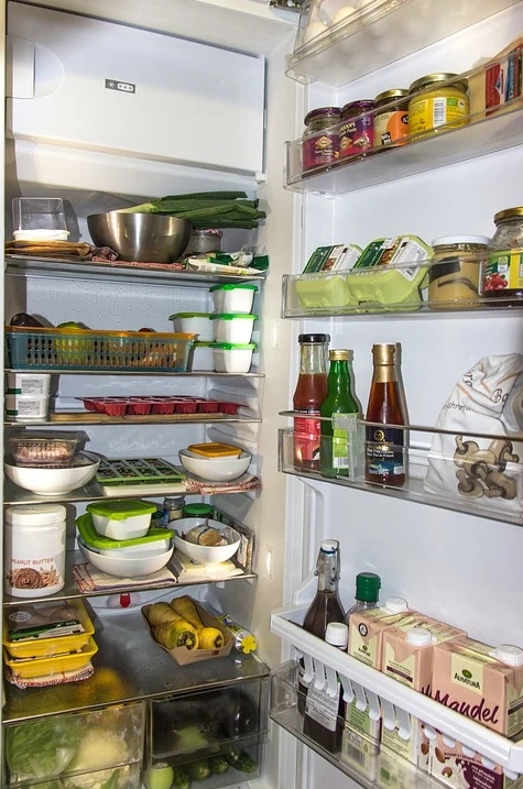 食物別再塞冷凍！台電曝冰箱「耗電關鍵」　這3招「省電又吃健康」