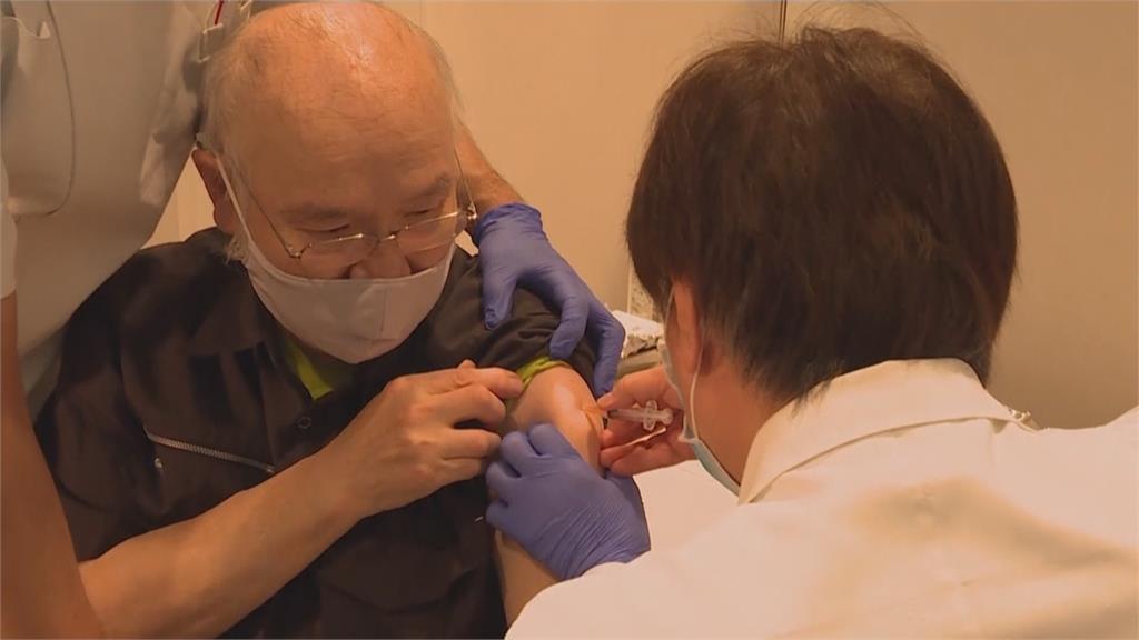 相撲場館內打疫苗！東京墨田區65歲以上為對象