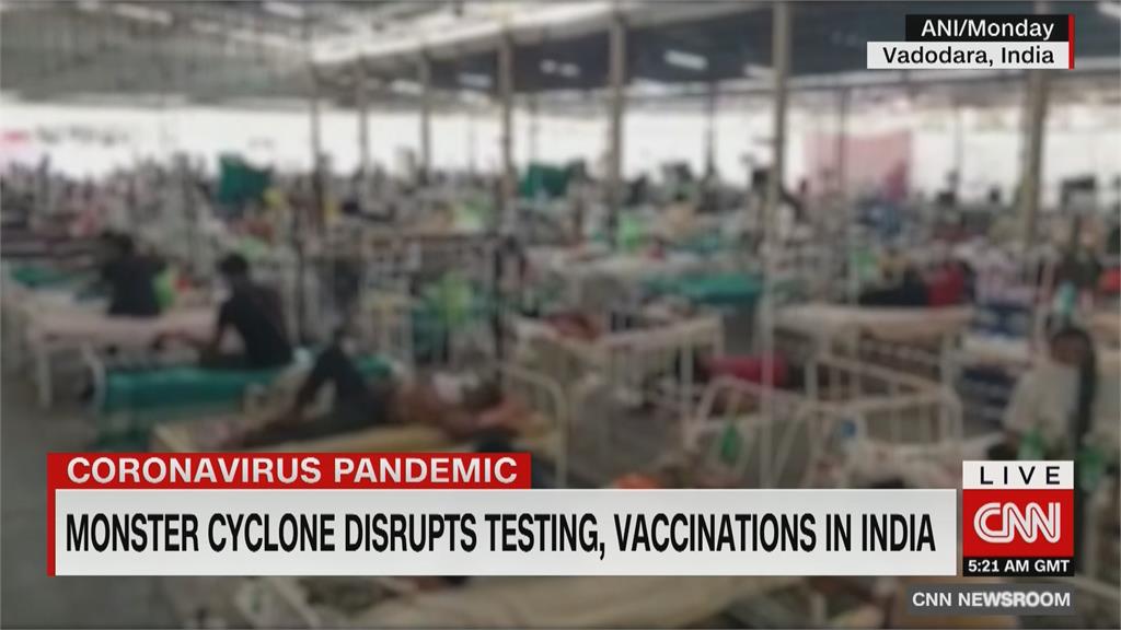 禍不單行！疫情碰上熱帶氣旋攪局印度西岸撤20萬居民　暫停疫苗計畫