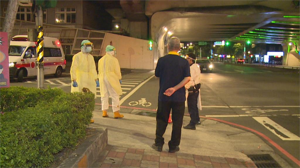 救護車載送「確診者」送醫 計程車未注意 不慎「攔腰衝撞」