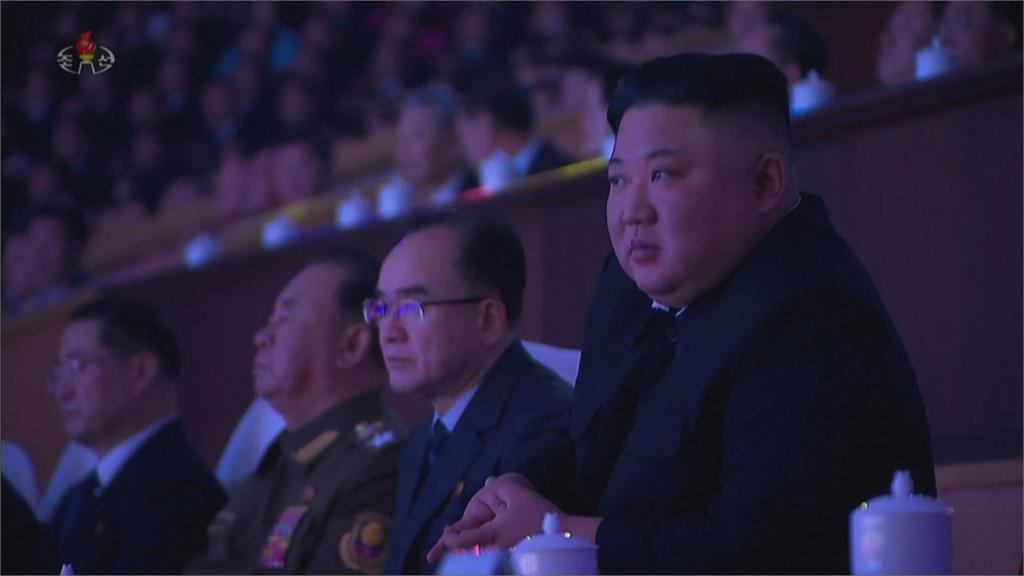 勞動黨全代會謝幕 金正恩被推為總書記北朝鮮零確診？與會者均沒戴口罩