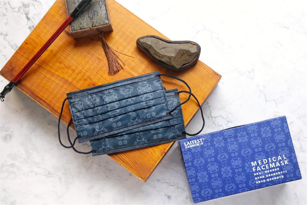 萊潔絲綢系列壓軸「藍絲綢」口罩來了！ 3/26萊爾富限量1萬盒預購