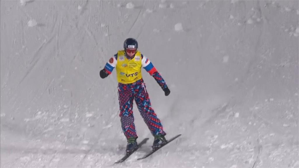 俄國好手一枝獨秀 抱走夜間自由式滑雪兩冠軍