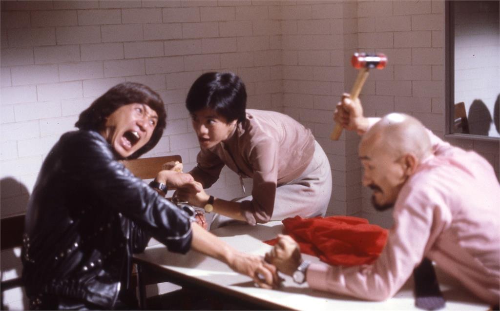 80年代許式兄弟、90年代周星馳…這些過年怎麼看都不會膩的香港賀歲喜劇片