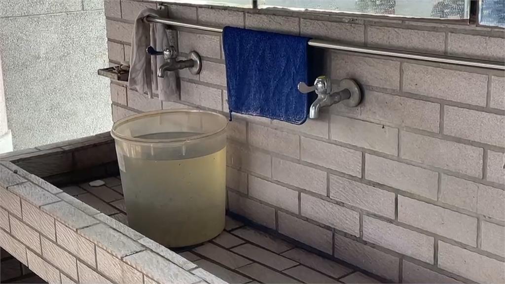 至今沒拉自來水管 水井乾涸抽嘸水台中東寶社區20戶居民無水可用