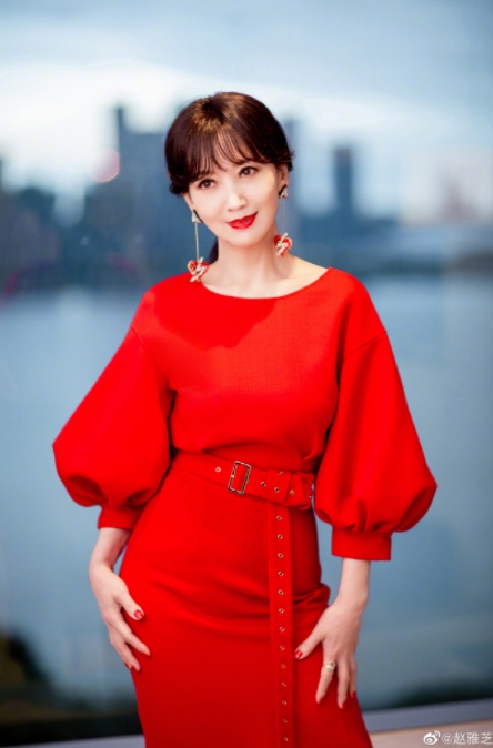 仙氣爆棚！趙雅芝美貌不輸「小38歲」女星　網讚嘆：美了一輩子！