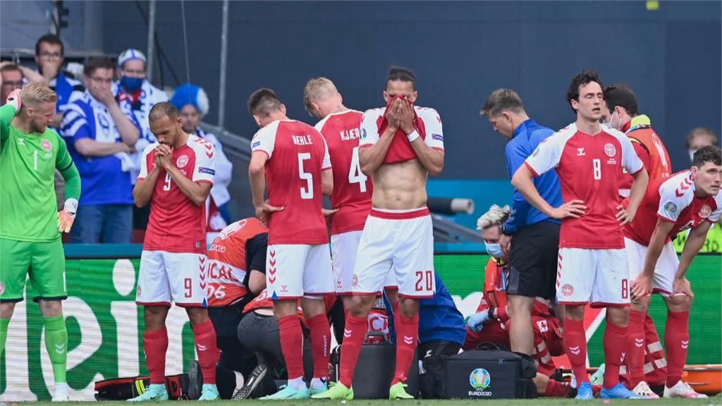 歐洲國家盃足賽意外　丹麥艾瑞克森突倒地　送醫後恢復意識