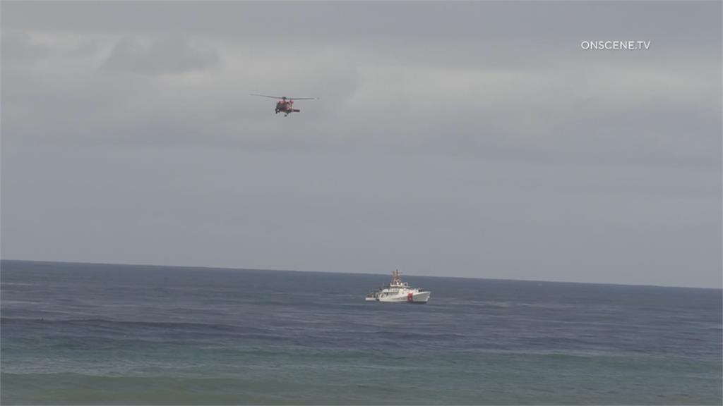 疑似偷渡船美國聖地牙哥海岸觸礁翻覆　 釀3死至少27人送醫