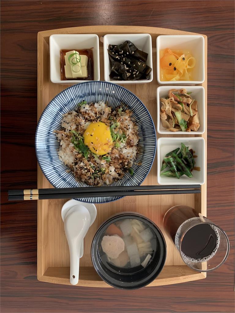 阿思瑪麗景大飯店用心堆砌 花蓮傳統特色風味餐 阿思瑪拌麵 民視新聞網
